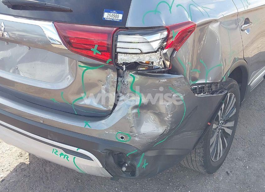 Photo 6 of 2019 Mitsubishi Outlander ES (VIN JA4AD2A3XKZ014462)