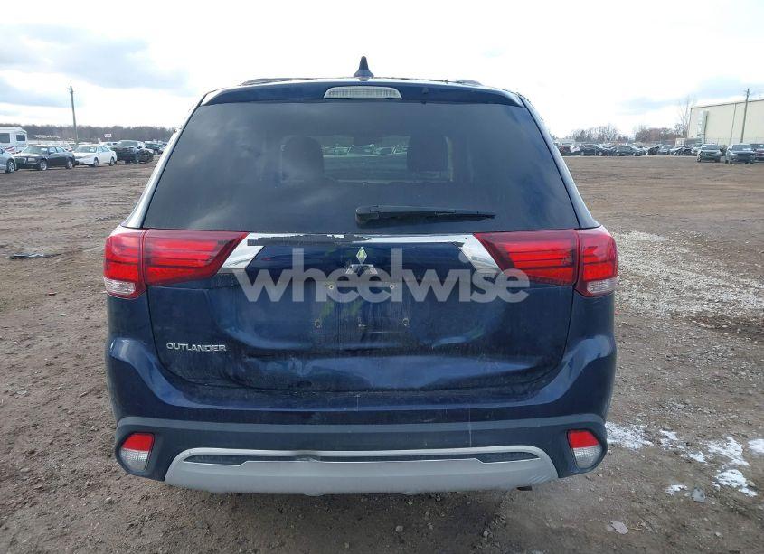 Photo 16 of 2020 Mitsubishi Outlander ES 2.4 (VIN JA4AD2A3XLZ003463)