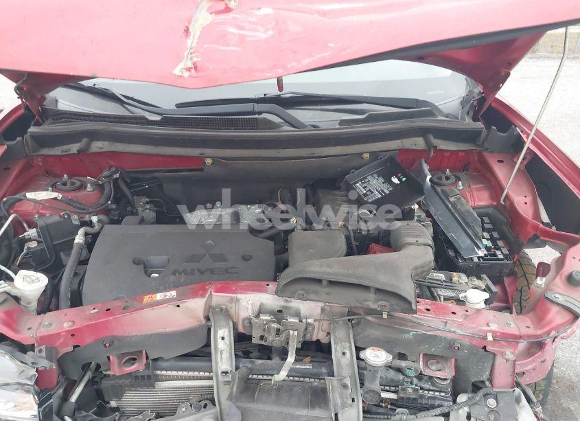 Photo 10 of 2015 Mitsubishi Outlander SE (VIN JA4AD3A30FZ009640)