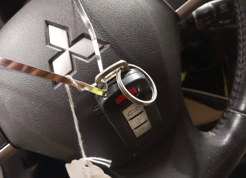 Photo 11 of 2015 Mitsubishi Outlander SE (VIN JA4AD3A30FZ013333)