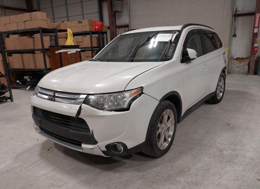 Photo 12 of 2015 Mitsubishi Outlander SE (VIN JA4AD3A30FZ013333)