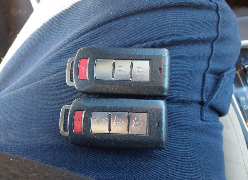 Photo 11 of 2016 Mitsubishi Outlander SE (VIN JA4AD3A30GZ006917)