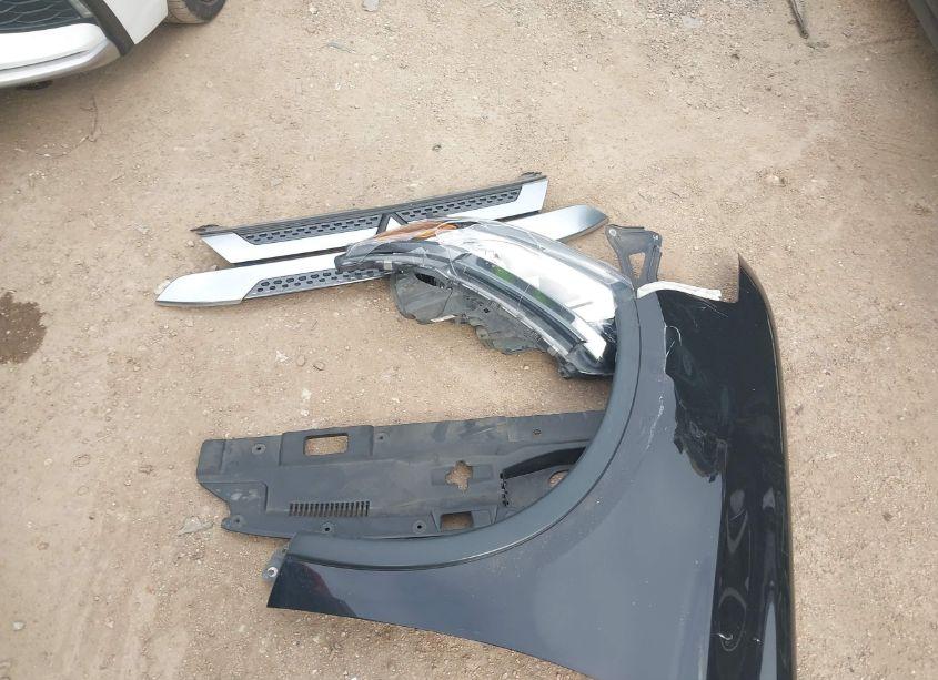 Photo 11 of 2019 Mitsubishi Outlander SE (VIN JA4AD3A30KZ019045)