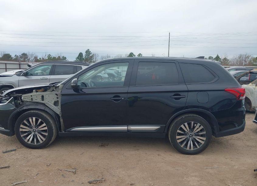 Photo 14 of 2019 Mitsubishi Outlander SE (VIN JA4AD3A30KZ019045)