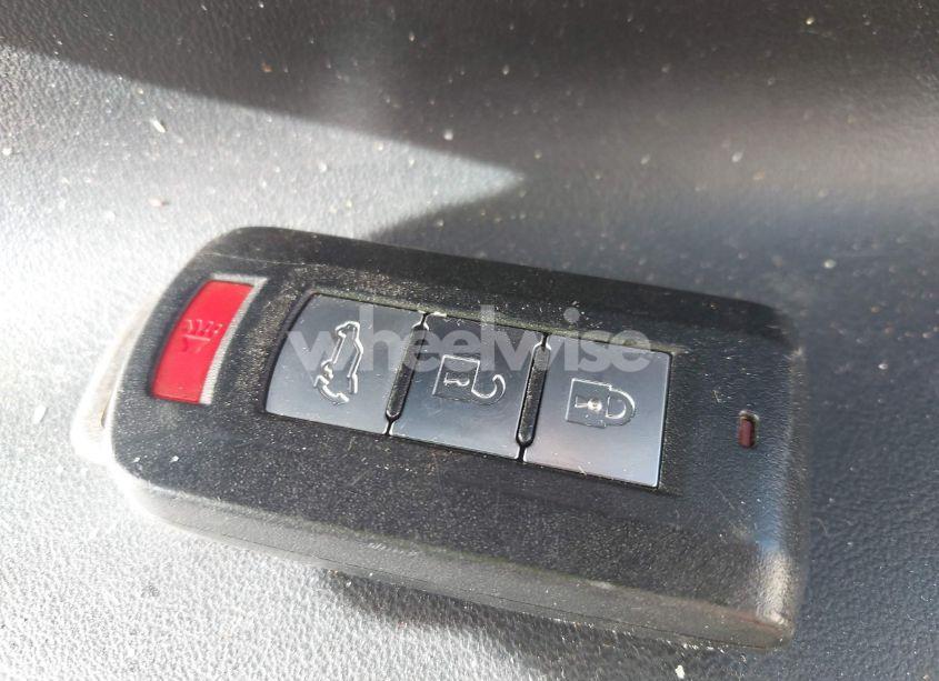 Photo 11 of 2019 Mitsubishi Outlander SEL (VIN JA4AD3A30KZ027338)