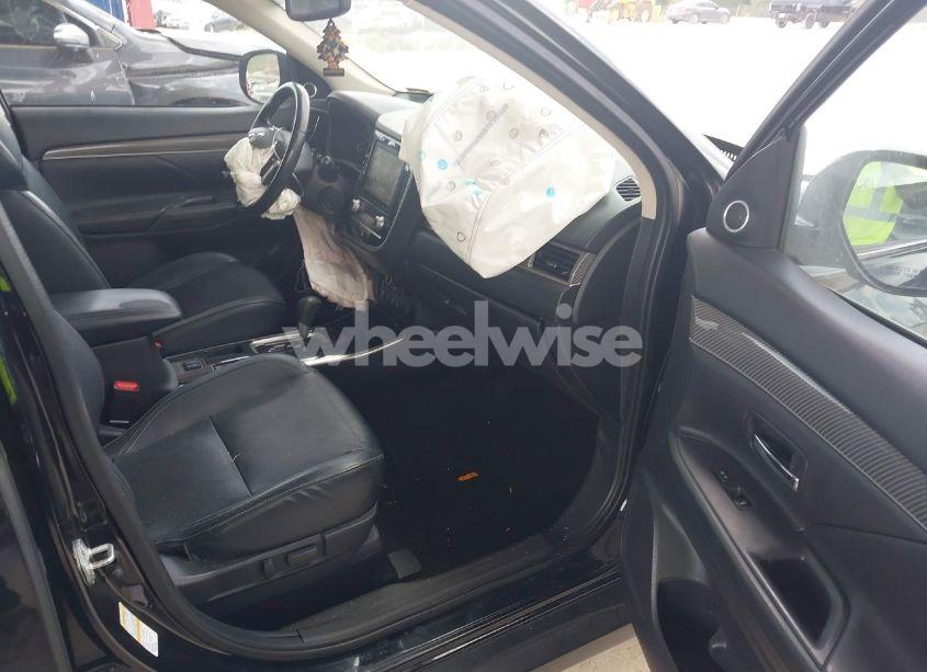 Photo 5 of 2020 Mitsubishi Outlander SEL 2.4 (VIN JA4AD3A30LZ003073)