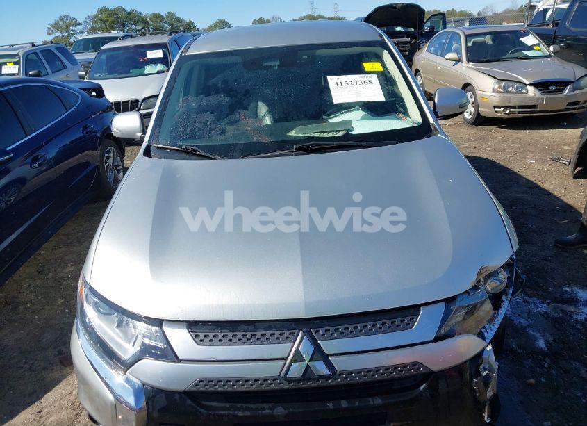 Photo 12 of 2020 Mitsubishi Outlander SE 2.4 (VIN JA4AD3A30LZ004594)