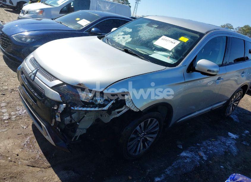 Photo 2 of 2020 Mitsubishi Outlander SE 2.4 (VIN JA4AD3A30LZ004594)