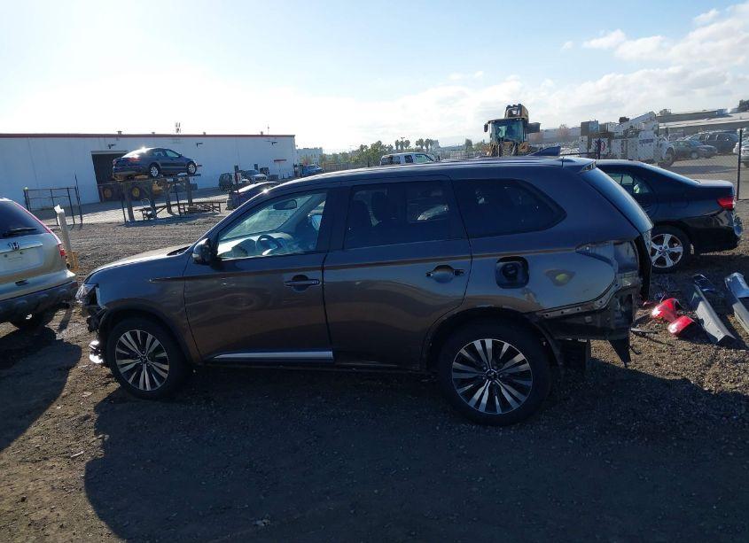 Photo 15 of 2020 Mitsubishi Outlander SE 2.4 (VIN JA4AD3A30LZ011075)