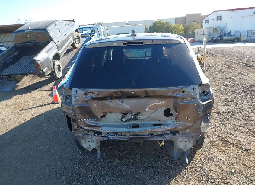 Photo 17 of 2020 Mitsubishi Outlander SE 2.4 (VIN JA4AD3A30LZ011075)