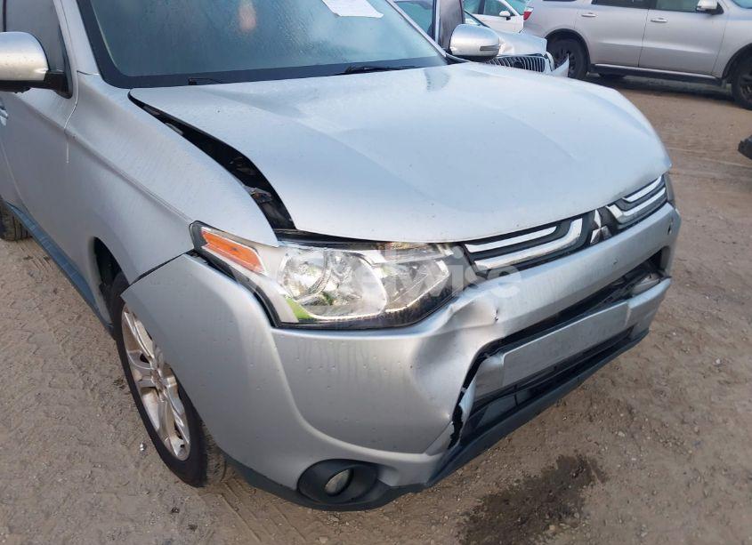 Photo 13 of 2014 Mitsubishi Outlander SE (VIN JA4AD3A31EZ011122)