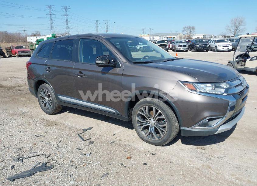 2016 Mitsubishi Outlander SE (VIN JA4AD3A31GZ013312) main photo