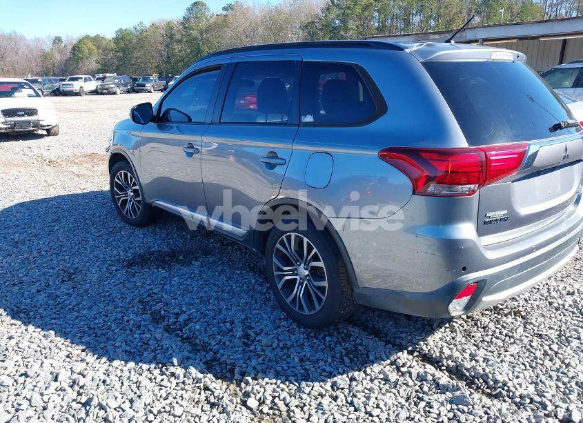 Photo 3 of 2016 Mitsubishi Outlander SEL (VIN JA4AD3A31GZ063272)