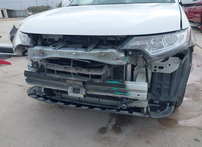 Photo 6 of 2017 Mitsubishi Outlander SE (VIN JA4AD3A31HZ058915)