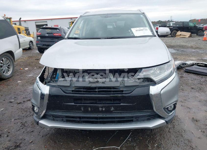 Photo 13 of 2018 Mitsubishi Outlander SEL (VIN JA4AD3A31JZ001538)
