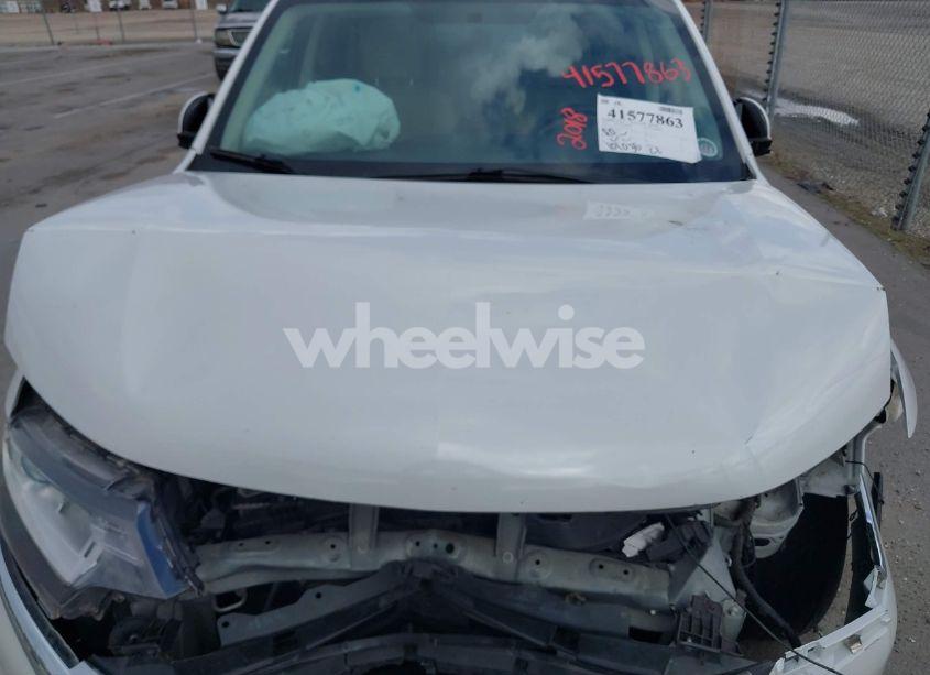 Photo 10 of 2018 Mitsubishi Outlander SE (VIN JA4AD3A31JZ011860)