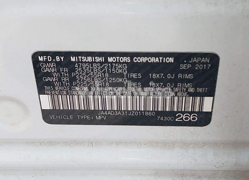 Photo 9 of 2018 Mitsubishi Outlander SE (VIN JA4AD3A31JZ011860)