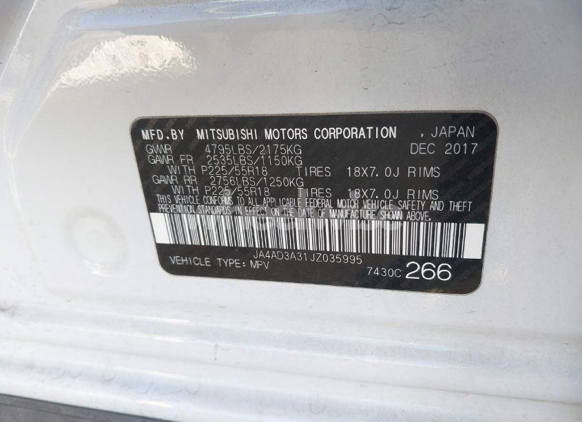 Photo 9 of 2018 Mitsubishi Outlander SE (VIN JA4AD3A31JZ035995)