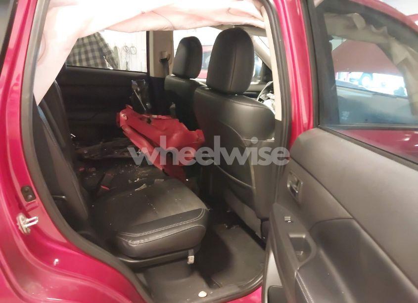 Photo 8 of 2019 Mitsubishi Outlander SE (VIN JA4AD3A31KZ055407)