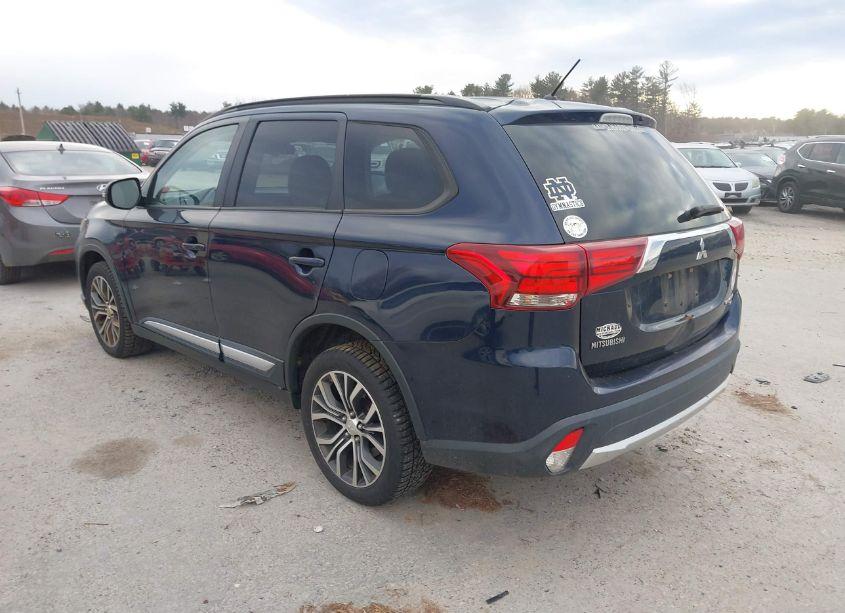Photo 3 of 2016 Mitsubishi Outlander SE/SEL (VIN JA4AD3A32GZ026926)