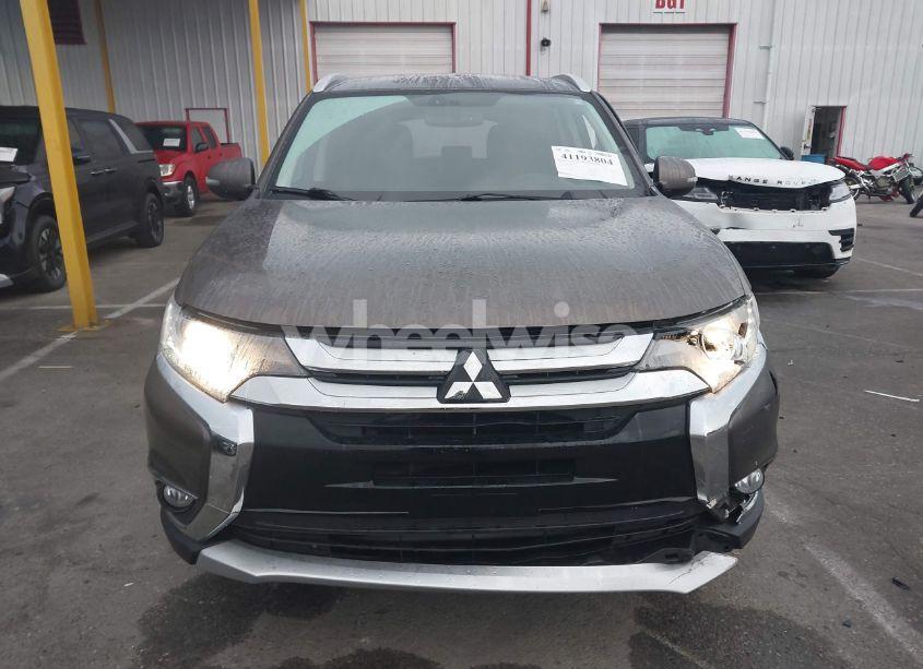 Photo 12 of 2017 Mitsubishi Outlander SE/SEL (VIN JA4AD3A32HZ029150)