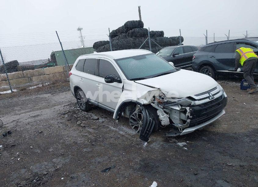 2017 Mitsubishi Outlander SE/SEL (VIN JA4AD3A32HZ030010) main photo