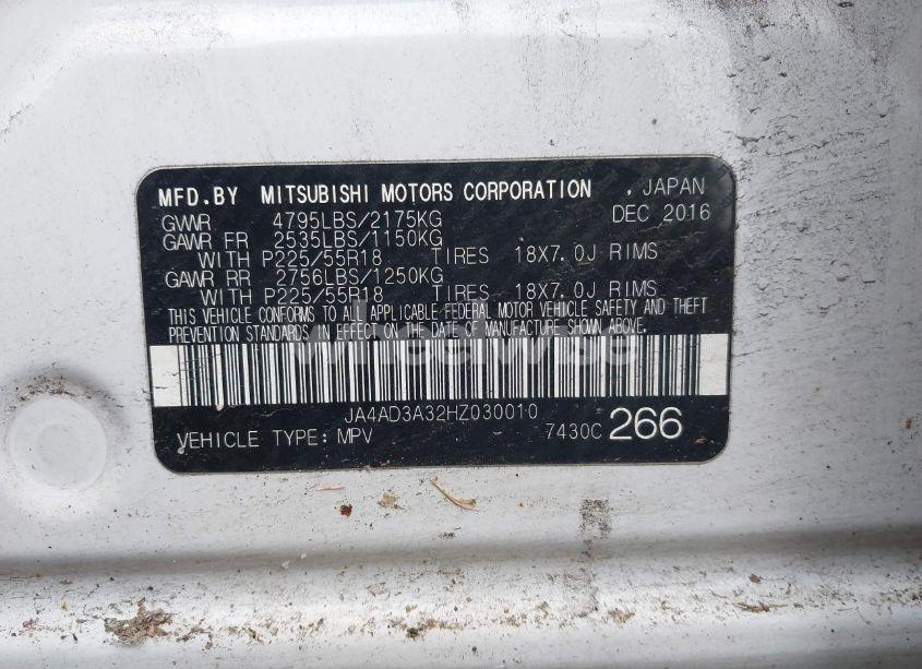 Photo 9 of 2017 Mitsubishi Outlander SE/SEL (VIN JA4AD3A32HZ030010)