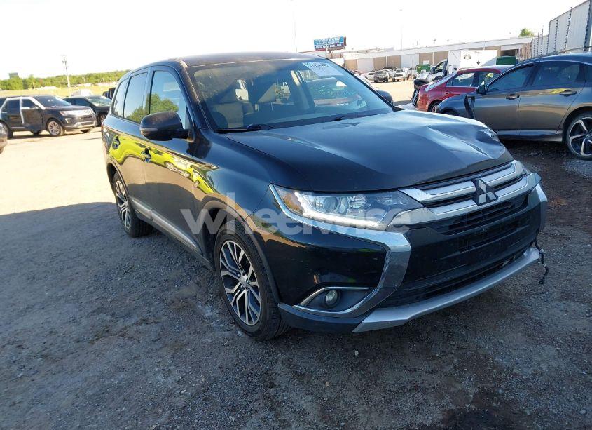 2018 Mitsubishi Outlander SE (VIN JA4AD3A32JJ003961) main photo