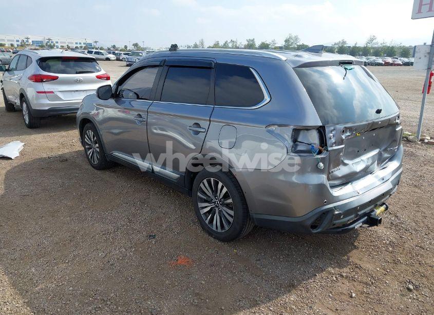 Photo 3 of 2019 Mitsubishi Outlander SEL (VIN JA4AD3A32KZ006829)