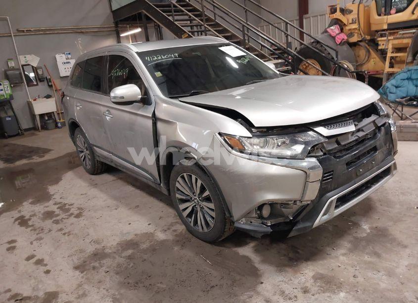 2020 Mitsubishi Outlander SEL 2.4 (VIN JA4AD3A32LZ019498) main photo