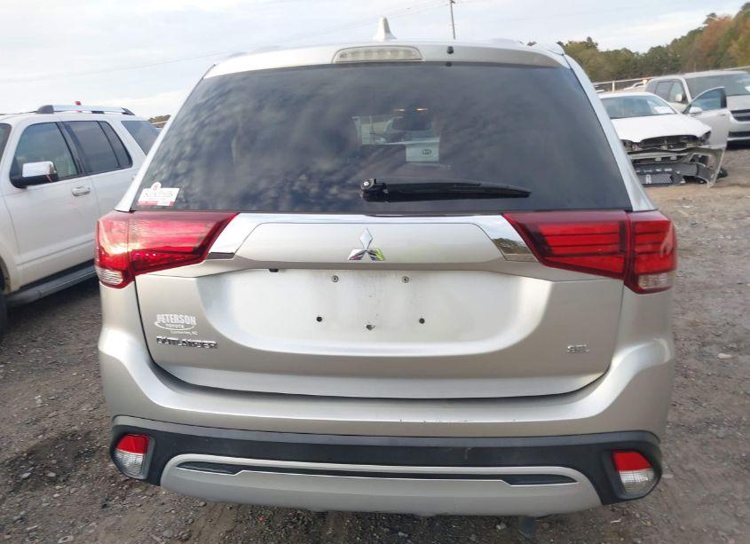 Photo 14 of 2020 Mitsubishi Outlander LE 2.4/SE 2.4/SEL 2.4/SP 2.4 (VIN JA4AD3A32LZ040996)