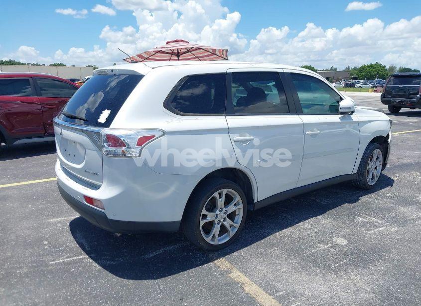 Photo 4 of 2014 Mitsubishi Outlander SE (VIN JA4AD3A33EZ011011)