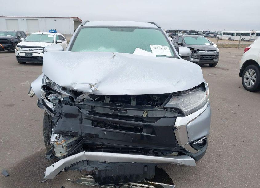 Photo 12 of 2016 Mitsubishi Outlander SEL (VIN JA4AD3A33GZ016678)