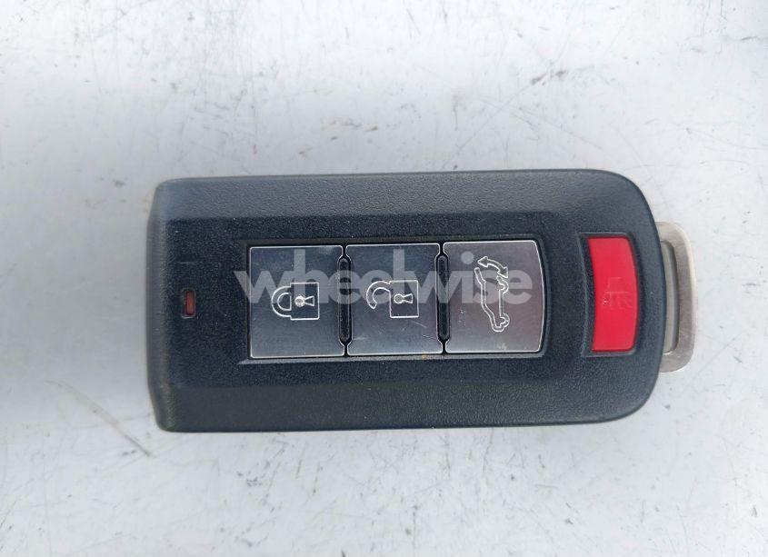 Photo 11 of 2016 Mitsubishi Outlander SEL (VIN JA4AD3A33GZ033884)