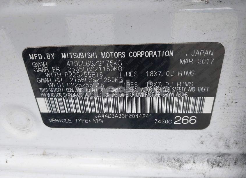 Photo 9 of 2017 Mitsubishi Outlander SE (VIN JA4AD3A33HZ044241)