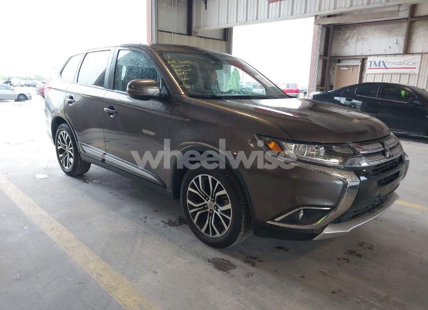 2017 Mitsubishi Outlander SE/SEL (VIN JA4AD3A33HZ051674) main photo