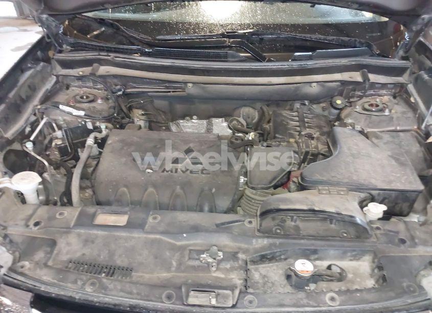 Photo 10 of 2017 Mitsubishi Outlander SE/SEL (VIN JA4AD3A33HZ051674)