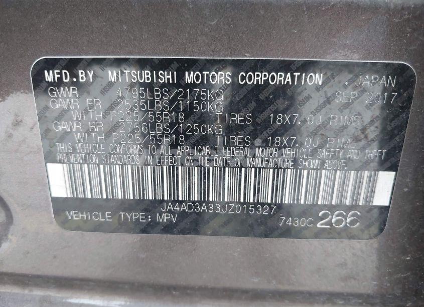 Photo 9 of 2018 Mitsubishi Outlander SE (VIN JA4AD3A33JZ015327)