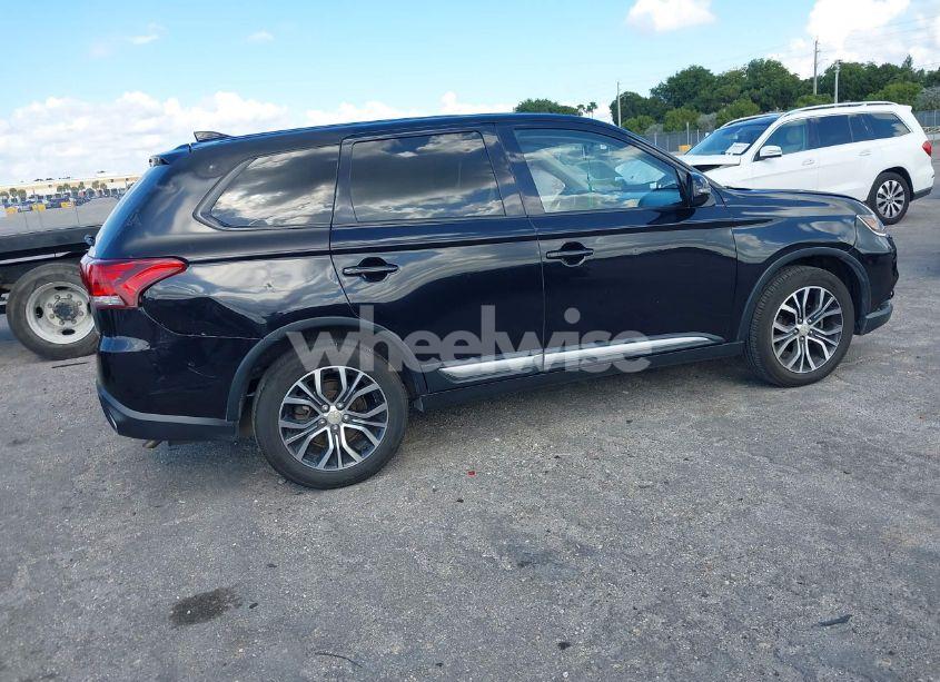 Photo 4 of 2018 Mitsubishi Outlander LE/SE/SEL (VIN JA4AD3A33JZ055813)