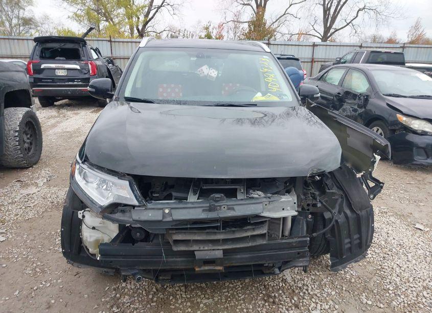 Photo 13 of 2019 Mitsubishi Outlander SEL (VIN JA4AD3A33KJ001525)