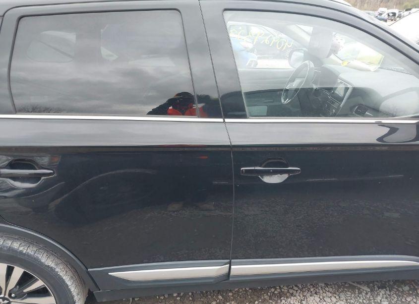 Photo 14 of 2019 Mitsubishi Outlander SEL (VIN JA4AD3A33KJ001525)