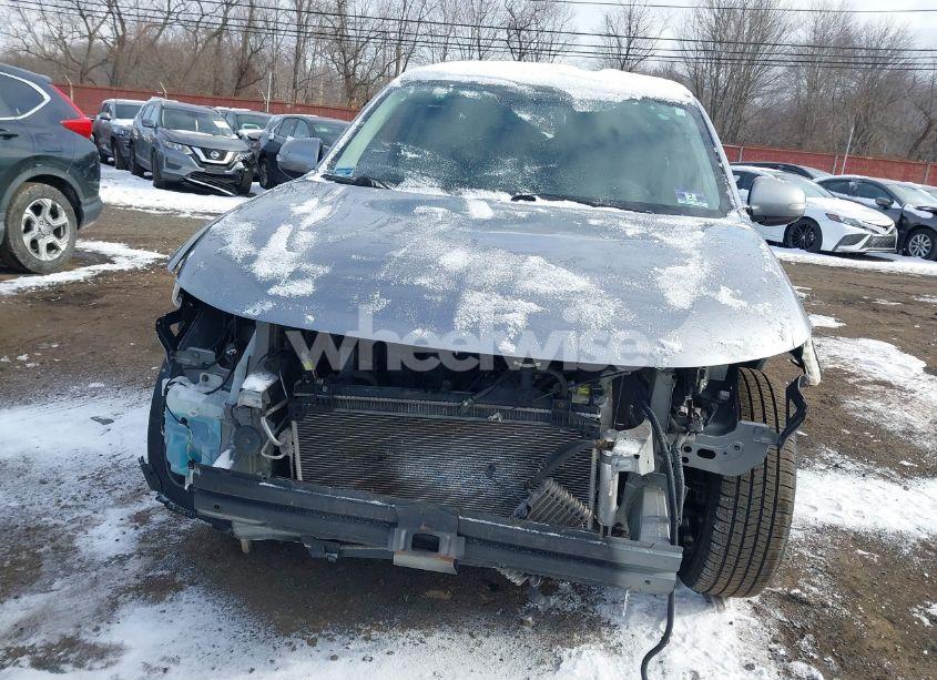 Photo 12 of 2019 Mitsubishi Outlander SE (VIN JA4AD3A33KZ006788)