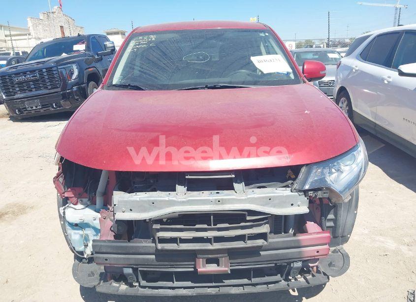 Photo 13 of 2019 Mitsubishi Outlander SE (VIN JA4AD3A33KZ045218)