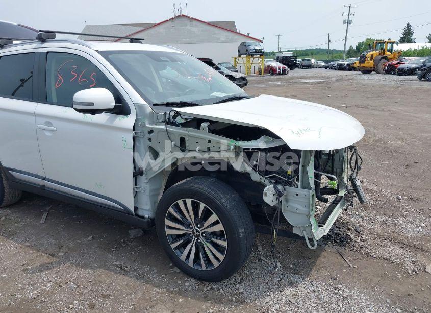 Photo 6 of 2020 Mitsubishi Outlander LE 2.4/SE 2.4/SEL 2.4/SP 2.4 (VIN JA4AD3A33LZ006114)