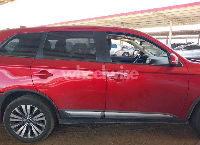 Photo 13 of 2020 Mitsubishi Outlander SE 2.4 (VIN JA4AD3A33LZ009031)