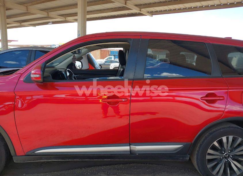 Photo 14 of 2020 Mitsubishi Outlander SE 2.4 (VIN JA4AD3A33LZ009031)