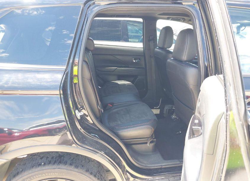 Photo 8 of 2020 Mitsubishi Outlander (VIN JA4AD3A33LZ029084)