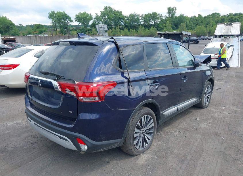 Photo 4 of 2020 Mitsubishi Outlander LE 2.4/SE 2.4/SEL 2.4/SP 2.4 (VIN JA4AD3A33LZ048315)