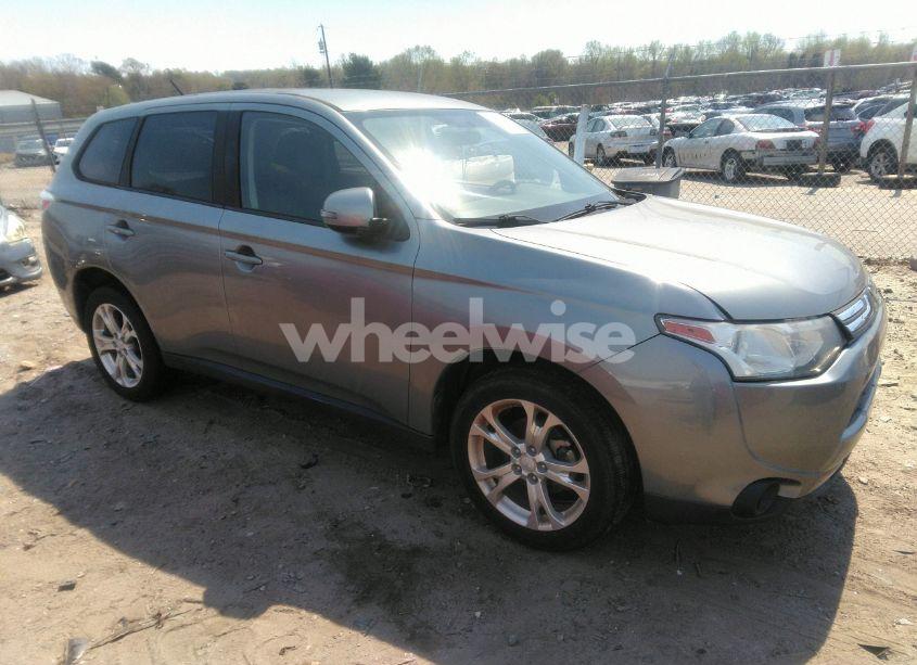 2014 Mitsubishi Outlander SE (VIN JA4AD3A34EZ009994) main photo