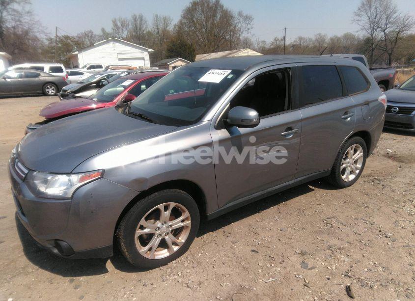 Photo 2 of 2014 Mitsubishi Outlander SE (VIN JA4AD3A34EZ009994)
